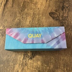 Quay Tie-Dye Two frame hard Sunglasses Case